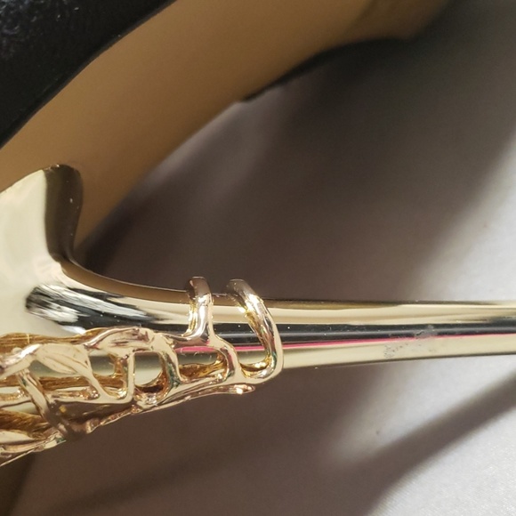 Booties - Picture 4 of 4